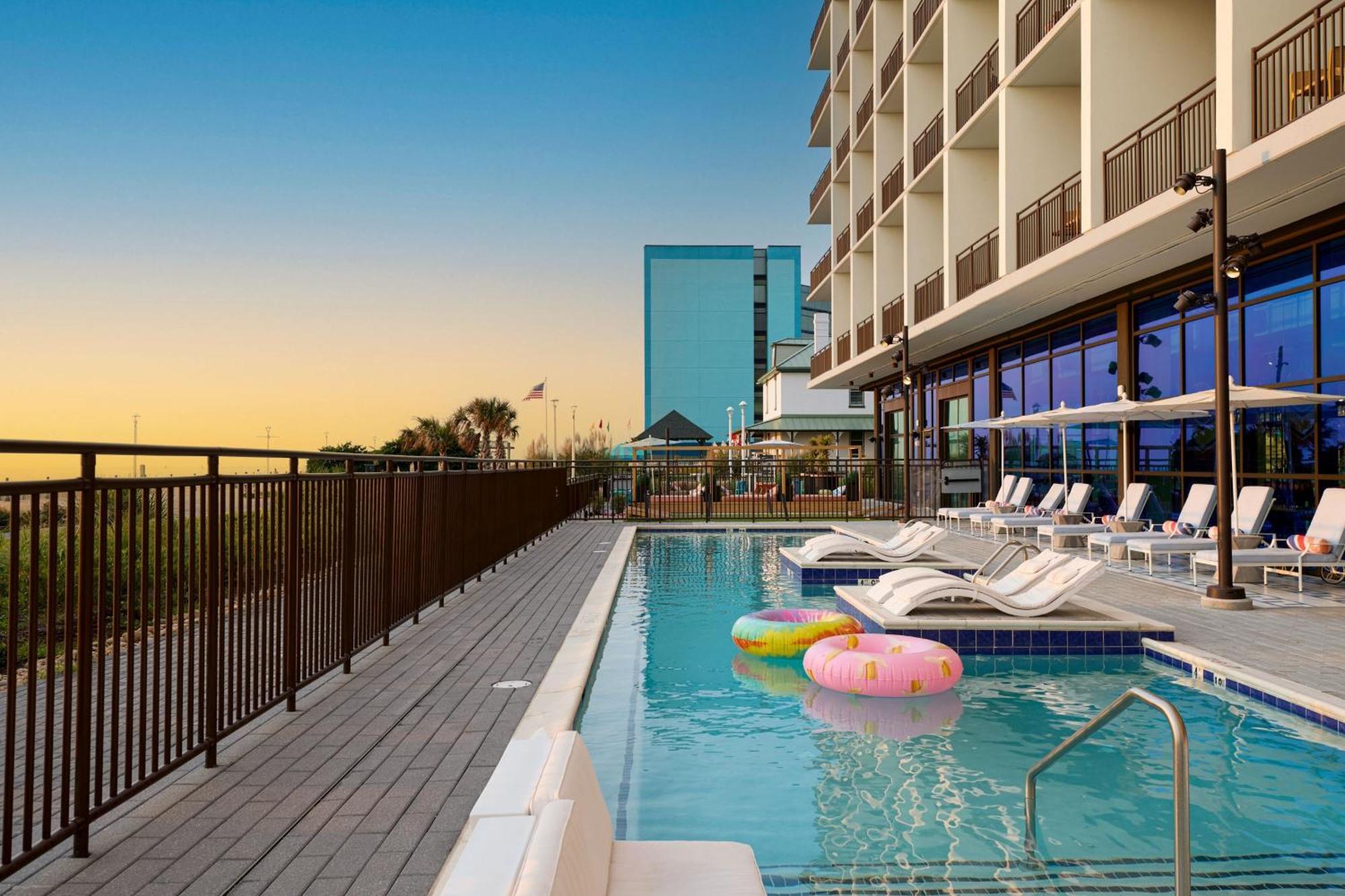 Moxy Virginia Beach Oceanfront Eksteriør bilde